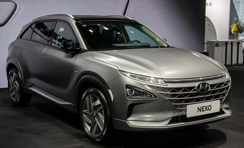 現(xiàn)代汽車“氫+電”前瞻技術(shù)及產(chǎn)品亮相進(jìn)博會(huì).jpg
