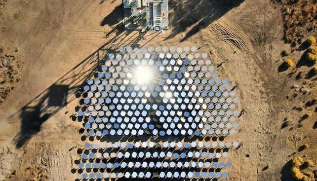 光熱制氫新進(jìn)展!Heliogen公司與Bloom成功地證明了聚光集熱法生產(chǎn)綠色氫氣.jpg 光熱制氫新進(jìn)展!Heliogen公司與Bloom成功地證明了聚光集熱法生產(chǎn)綠色氫氣.jpg