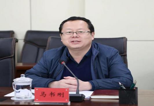 烏蘭浩特市舉行500兆瓦新能源制氫制氧示范項(xiàng)目簽約儀式.jpg 烏蘭浩特市舉行500兆瓦新能源制氫制氧示范項(xiàng)目簽約儀式.jpg