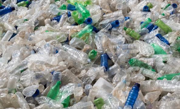 廢物轉化為塑料:與愛爾蘭發電廠能源合資的氫烏托邦 廢物轉化為塑料:與愛爾蘭發電廠能源合資的氫烏托邦