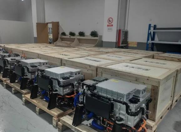 風氫揚SINGULAR元極110kW燃料電池系統批量訂單啟動交付.jpg 風氫揚SINGULAR元極110kW燃料電池系統批量訂單啟動交付.jpg