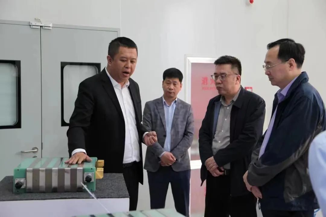 北京市科委領導赴大同新研調研.jpg 北京市科委領導赴大同新研調研.jpg